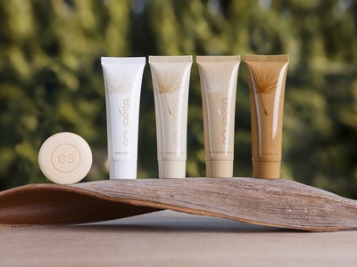 Seria Essence / Secesse